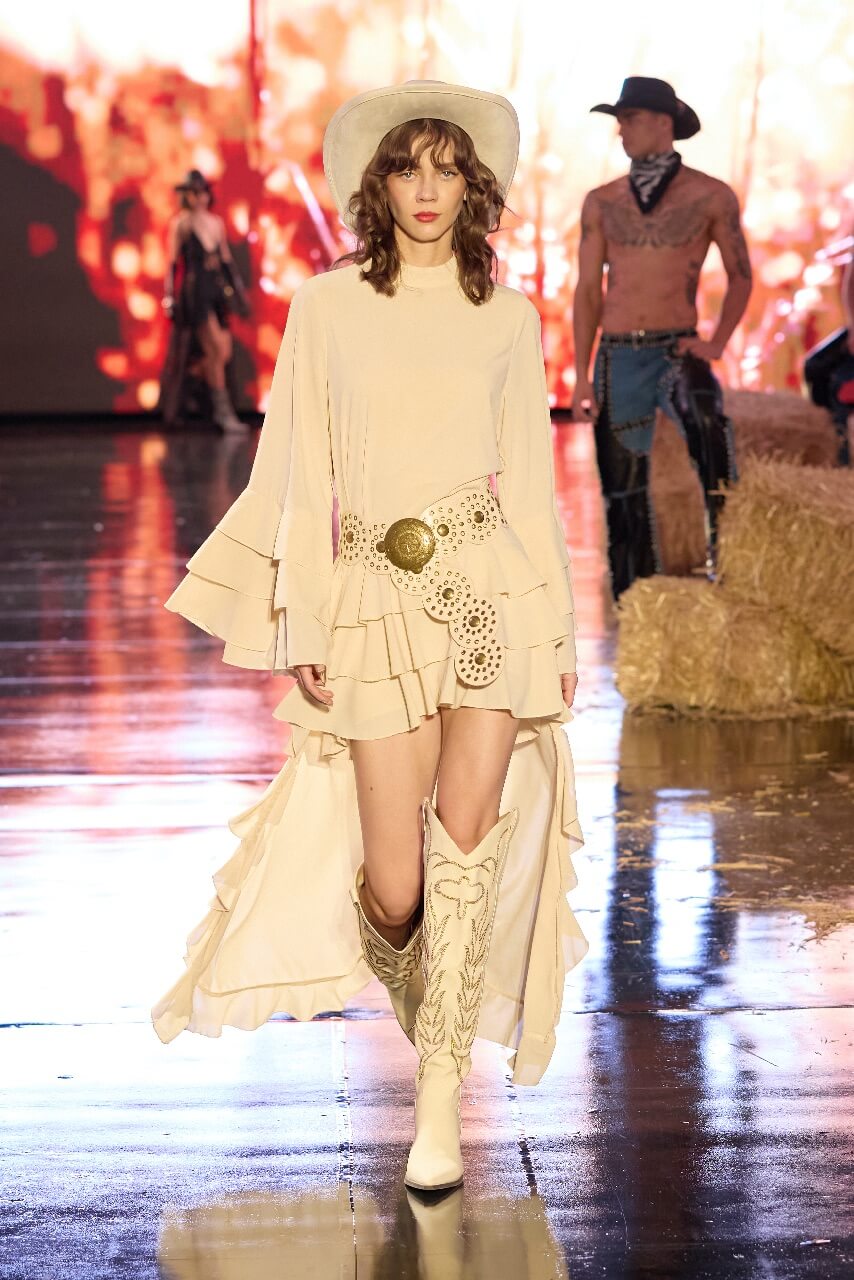 desfiles de Intermoda 83